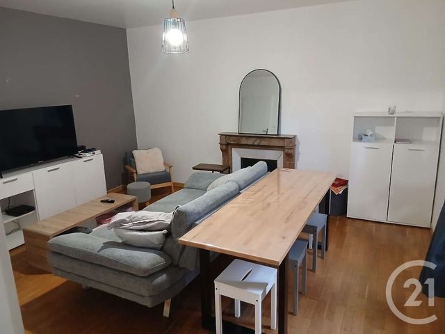 Appartement F5 à louer - 5 pièces - 105.0 m2 - VITTEL - 88 - LORRAINE - Century 21 Les Portes D'Or