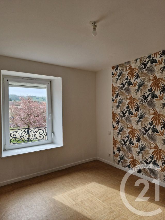 Appartement F3 à louer - 3 pièces - 76.0 m2 - AOUZE - 88 - LORRAINE - Century 21 Les Portes D'Or