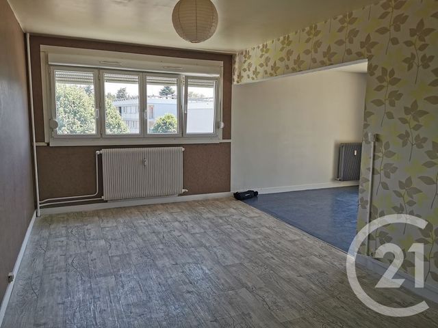 Appartement F3 à louer - 3 pièces - 79.0 m2 - CONTREXEVILLE - 88 - LORRAINE - Century 21 Les Portes D'Or