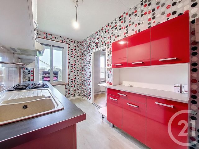 Appartement F3 à vendre - 3 pièces - 46.0 m2 - MIRECOURT - 88 - LORRAINE - Century 21 Les Portes D'Or