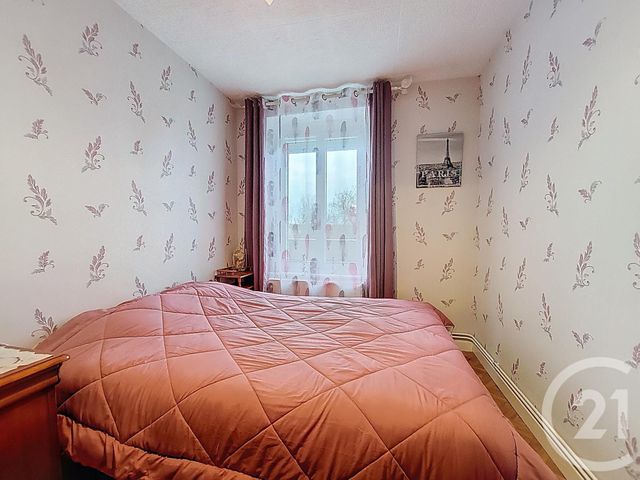 Appartement F3 à vendre - 3 pièces - 46.0 m2 - MIRECOURT - 88 - LORRAINE - Century 21 Les Portes D'Or