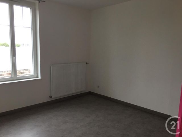 Appartement F4 à louer - 4 pièces - 102.0 m2 - VITTEL - 88 - LORRAINE - Century 21 Les Portes D'Or