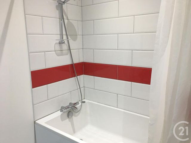 Appartement F4 à louer - 4 pièces - 102.0 m2 - VITTEL - 88 - LORRAINE - Century 21 Les Portes D'Or