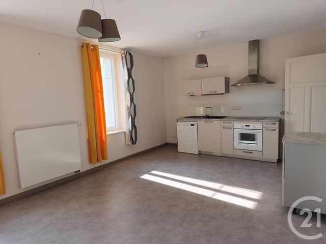 Appartement F4 à louer - 4 pièces - 102.0 m2 - VITTEL - 88 - LORRAINE - Century 21 Les Portes D'Or