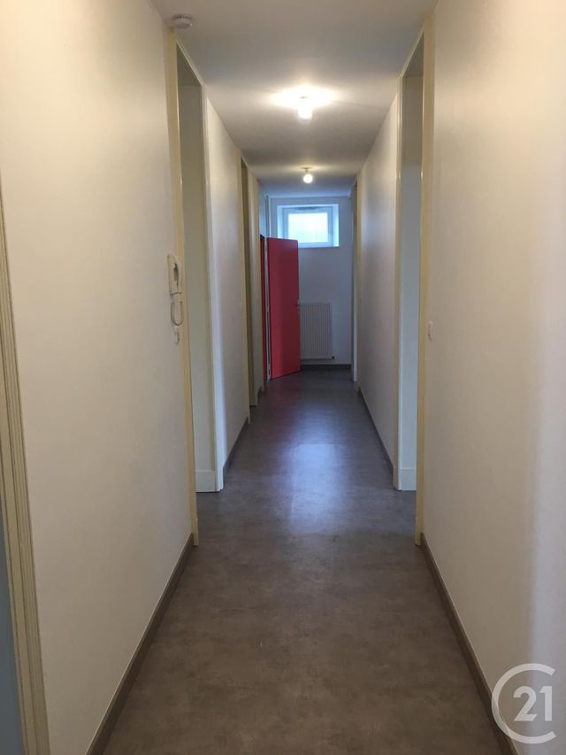 Appartement F4 à louer - 4 pièces - 102.0 m2 - VITTEL - 88 - LORRAINE - Century 21 Les Portes D'Or