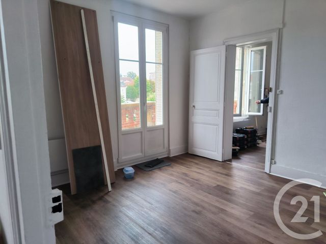 Appartement F2 à louer - 2 pièces - 41.87 m2 - VITTEL - 88 - LORRAINE - Century 21 Les Portes D'Or