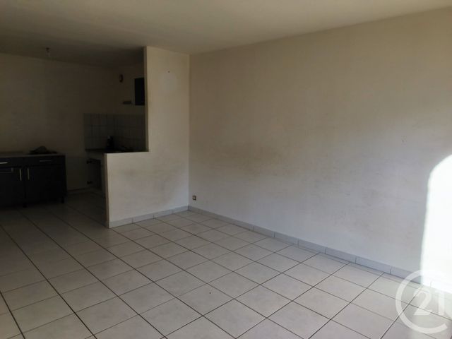Appartement F2 à louer - 2 pièces - 57.95 m2 - BULGNEVILLE - 88 - LORRAINE - Century 21 Les Portes D'Or
