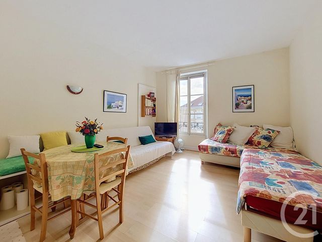 Appartement Studio à vendre - 3 pièces - 26.7 m2 - VITTEL - 88 - LORRAINE - Century 21 Les Portes D'Or
