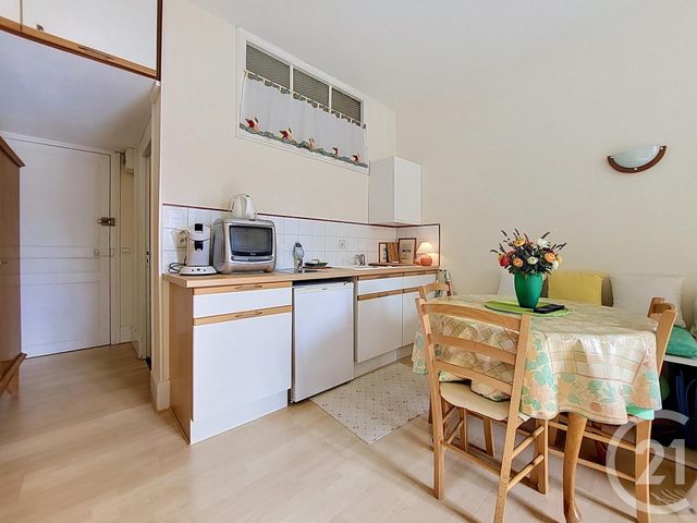 Appartement Studio à vendre - 3 pièces - 26.7 m2 - VITTEL - 88 - LORRAINE - Century 21 Les Portes D'Or