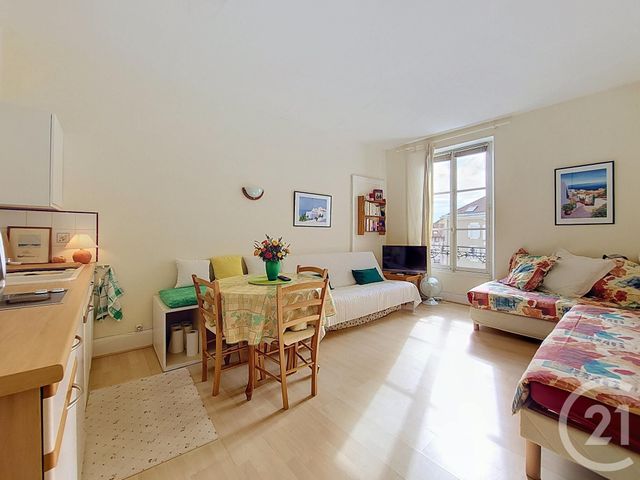 Appartement Studio à vendre - 3 pièces - 26.7 m2 - VITTEL - 88 - LORRAINE - Century 21 Les Portes D'Or