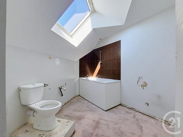 Appartement F4 à vendre - 3 pièces - 50.0 m2 - MIRECOURT - 88 - LORRAINE - Century 21 Les Portes D'Or