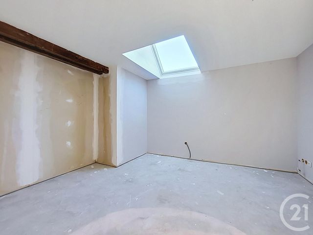 Appartement F6 à vendre - 2 pièces - 100.0 m2 - MIRECOURT - 88 - LORRAINE - Century 21 Les Portes D'Or