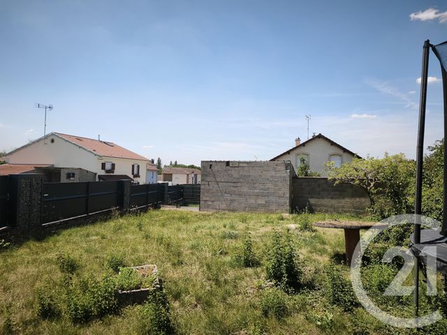 Appartement F4 à louer - 4 pièces - 115.0 m2 - BULGNEVILLE - 88 - LORRAINE - Century 21 Les Portes D'Or