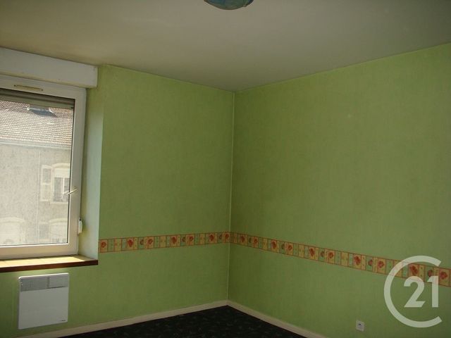 Appartement F3 à louer - 3 pièces - 90.0 m2 - CHATENOIS - 88 - LORRAINE - Century 21 Les Portes D'Or
