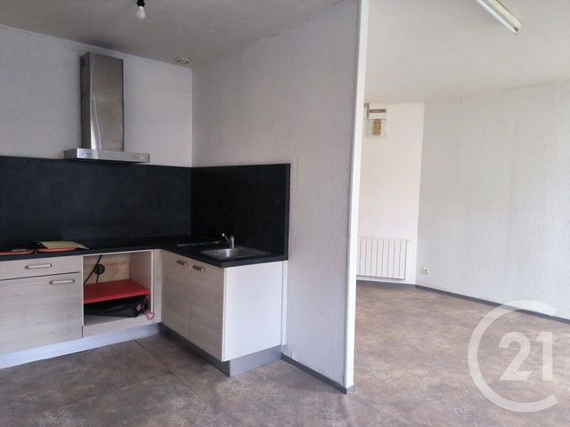 Appartement F2 à louer - 2 pièces - 42.0 m2 - CHATENOIS - 88 - LORRAINE - Century 21 Les Portes D'Or