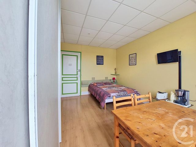 Appartement F1 à vendre - 2 pièces - 40.13 m2 - VITTEL - 88 - LORRAINE - Century 21 Les Portes D'Or