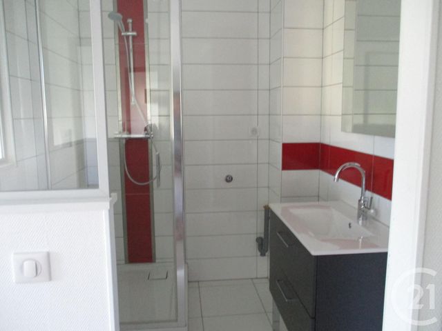 Appartement F2 à vendre - 2 pièces - 35.0 m2 - VITTEL - 88 - LORRAINE - Century 21 Les Portes D'Or