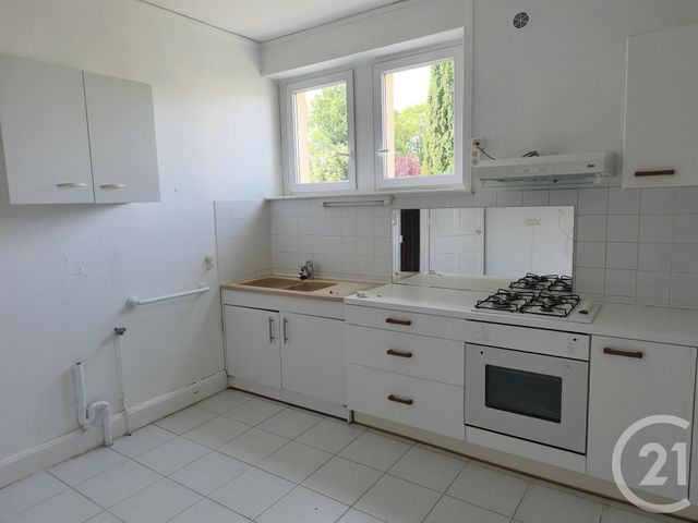 maison à louer - 5 pièces - 103.0 m2 - VITTEL - 88 - LORRAINE - Century 21 Les Portes D'Or