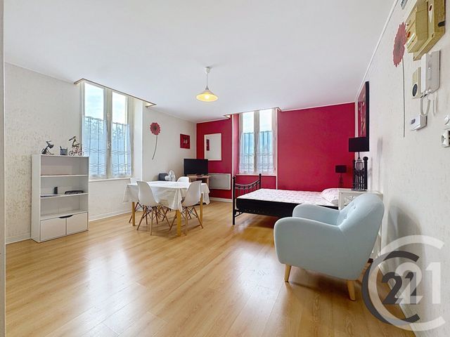 Appartement F1 à vendre - 1 pièce - 27.0 m2 - VITTEL - 88 - LORRAINE - Century 21 Les Portes D'Or