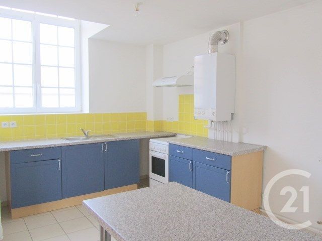 Appartement F3 à louer - 3 pièces - 90.0 m2 - MIRECOURT - 88 - LORRAINE - Century 21 Les Portes D'Or